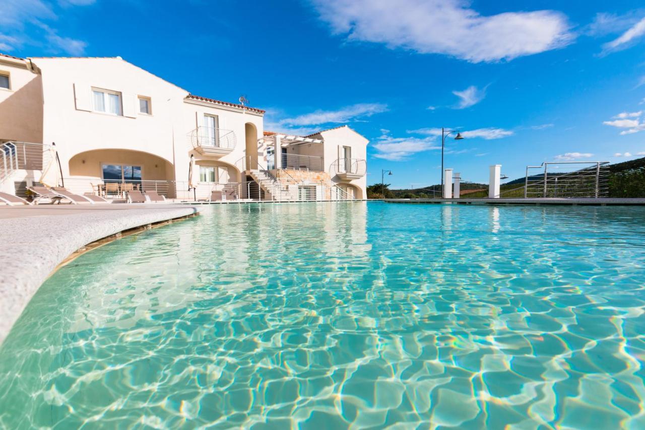 Residence Sardegnasummer Li Mori Будони Экстерьер фото